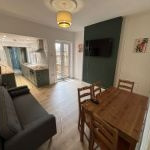 5 Oxford Street- 4 bed 2 bath