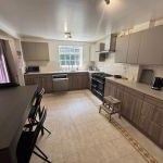 6 Wren Close - Golden Stable & 7 En-suites 