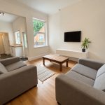 127 Herrick Road - Great Location & 4 Double Bedrooms 