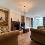 72 Park Road - Golden Stable & Superb House