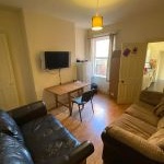 17 Arthur Street - College Side & 4 Double Rooms 